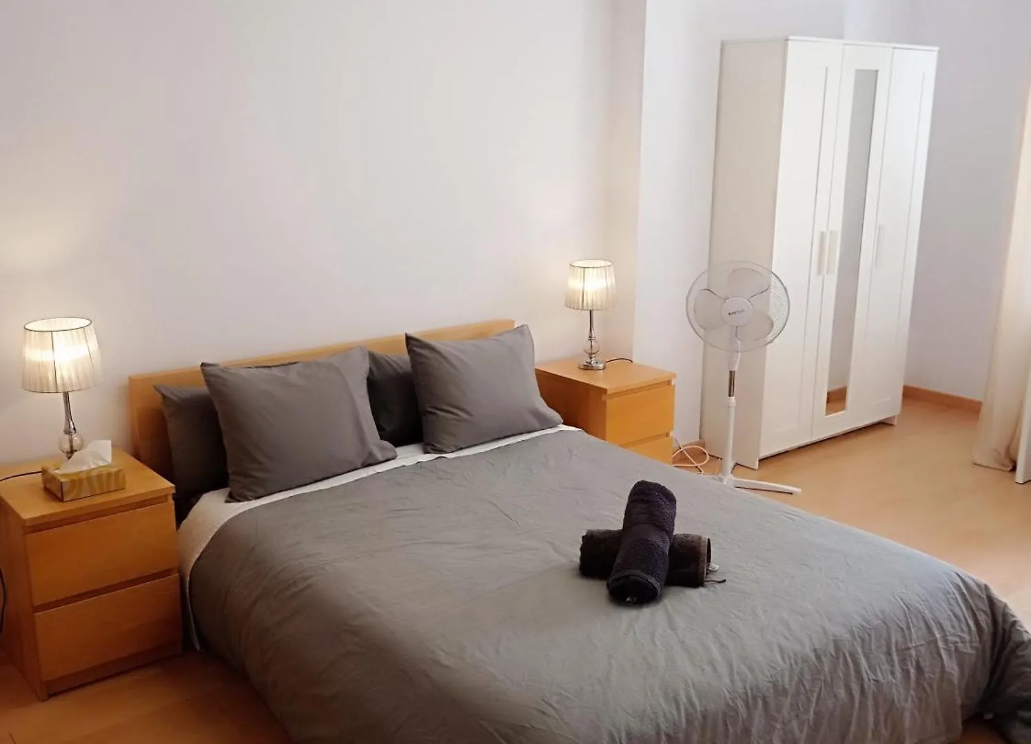 Double Rooms Centro City Barcelona