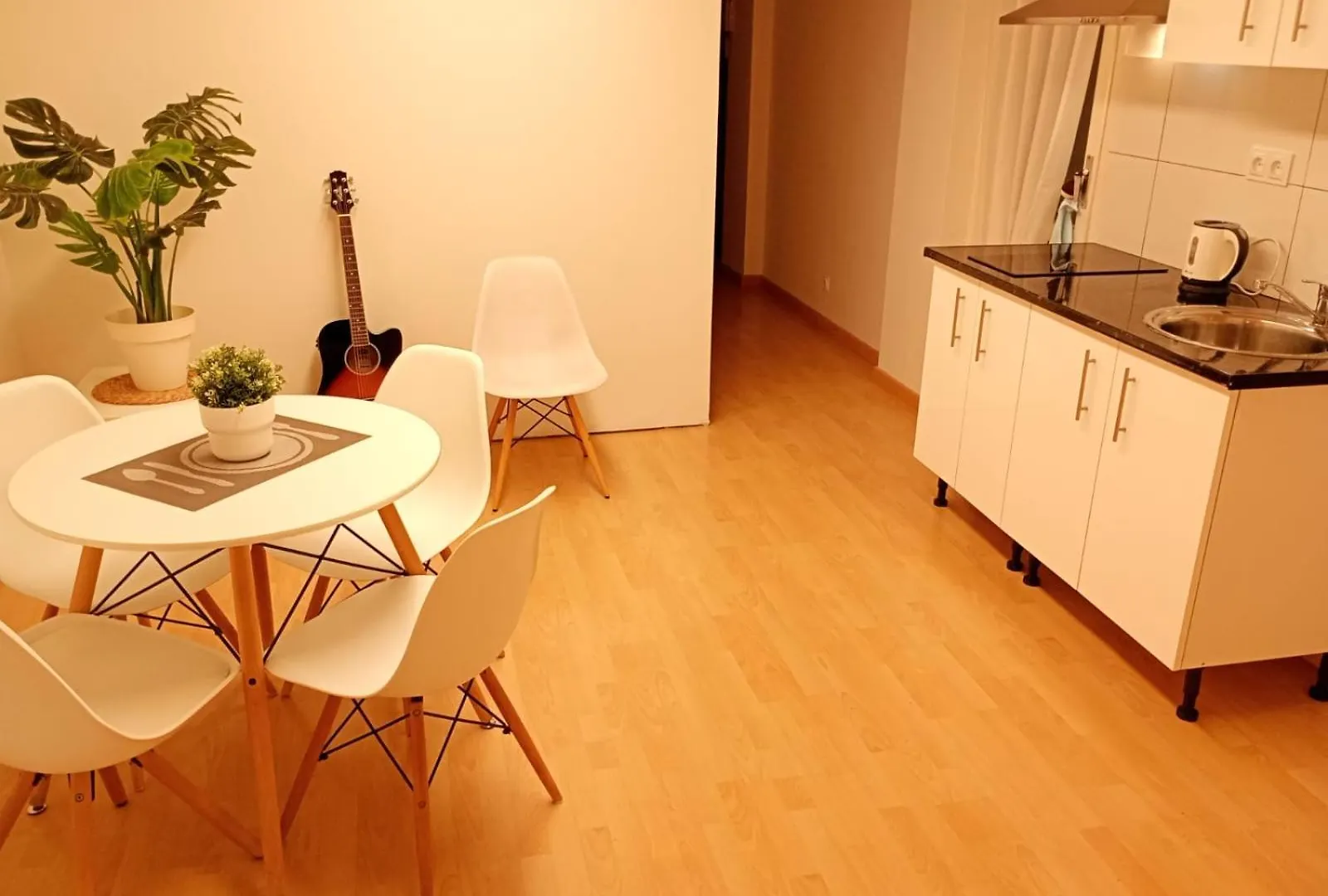 Double Private Rooms Center City Spain